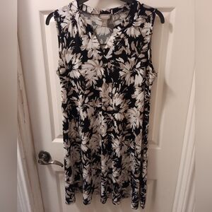 Chico's Black and White Floral Midi Dress Large